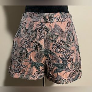 NWT Studio F Pink and Green Tropical Leaf Shorts size 10
